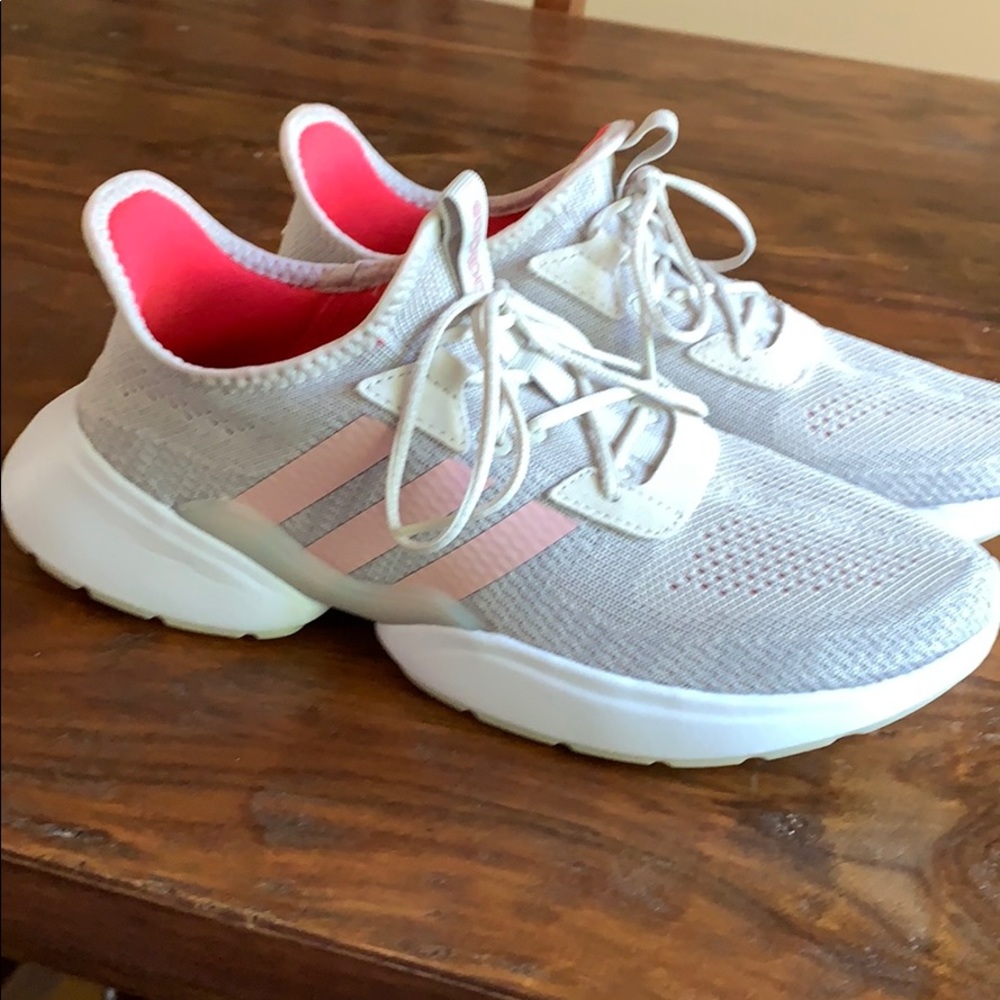 Addidas Cloudform Sneakers